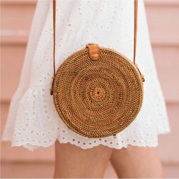 Anthropologie Handbags - STREET LEVEL woven wicker round crossbody purse cow leather strap & clasp purse